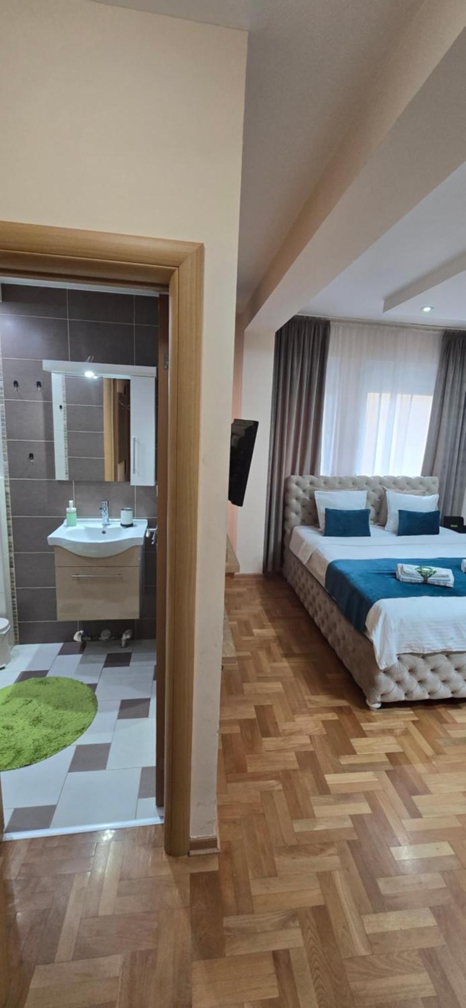 Design Apartment Business Lux 4 Star "Rio" Completely Business Lux Place In The City Center & Free Included Industry Optical Wifi & Netflix & Keyless Code Entry & Full Smart App & Kitchen & Washing Machine & Wide Terrace & Secure 2 Parking Place Cuprija Luaran gambar